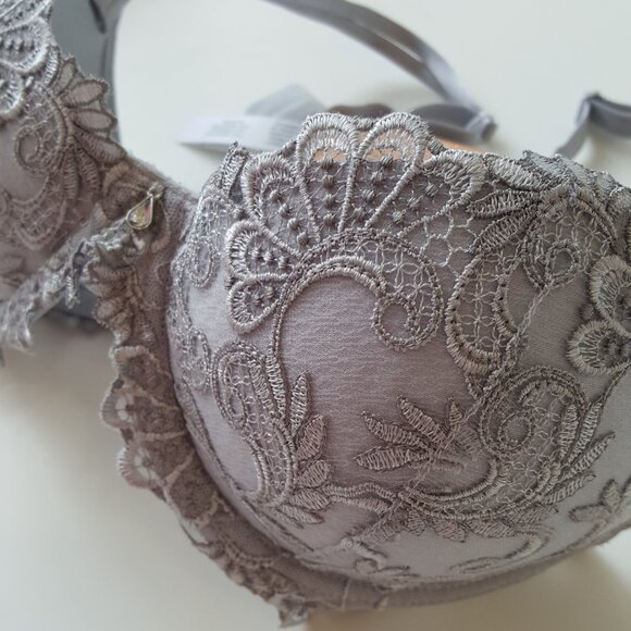 LISE CHARME  ! Padded bra Dressing Floral /Dressing Argent(US/32D) - Picture 3 of 6